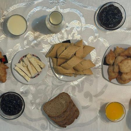 Bed & Breakfast Mina Tirana Extérieur photo