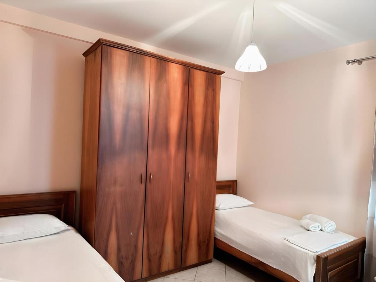 Bed & Breakfast Mina Tirana Extérieur photo